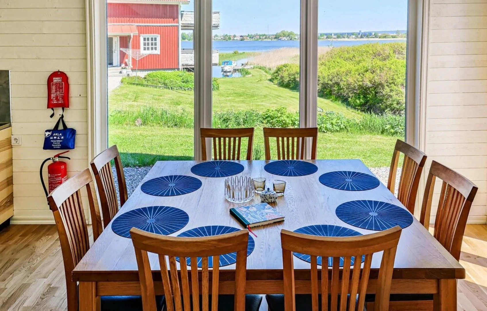 Stunning Home in Vänersborg With 3 Bedrooms and Wifi