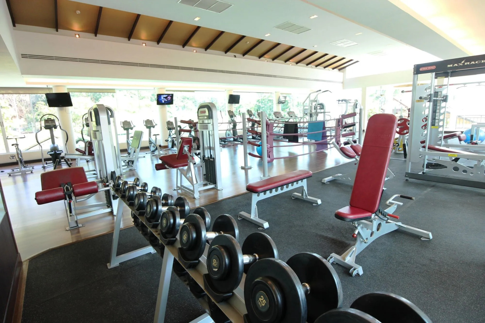 Phi Phi Banyan Villa