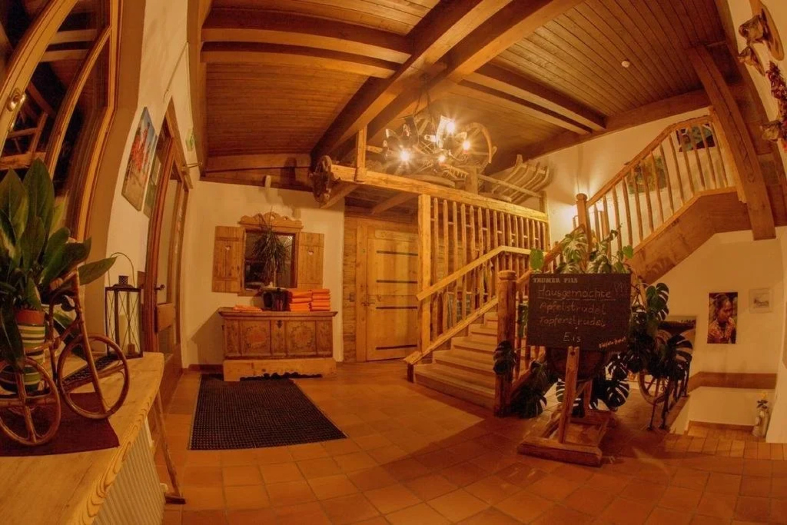 Almhotel Schönmoosalm