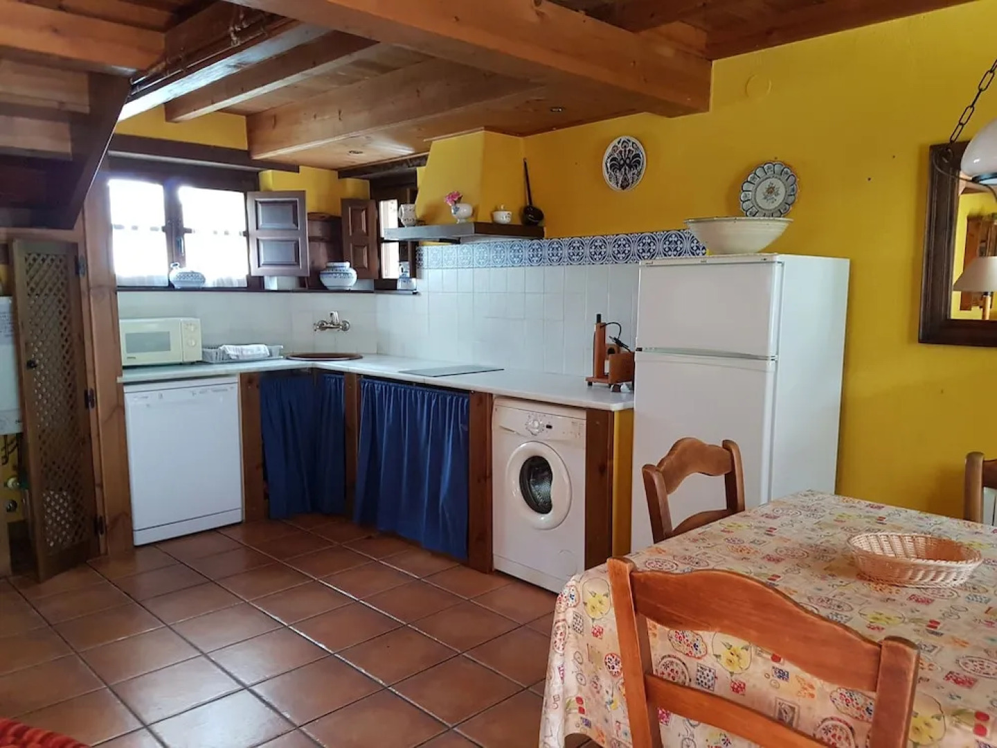 Casas de Aldea Valle de Bueida