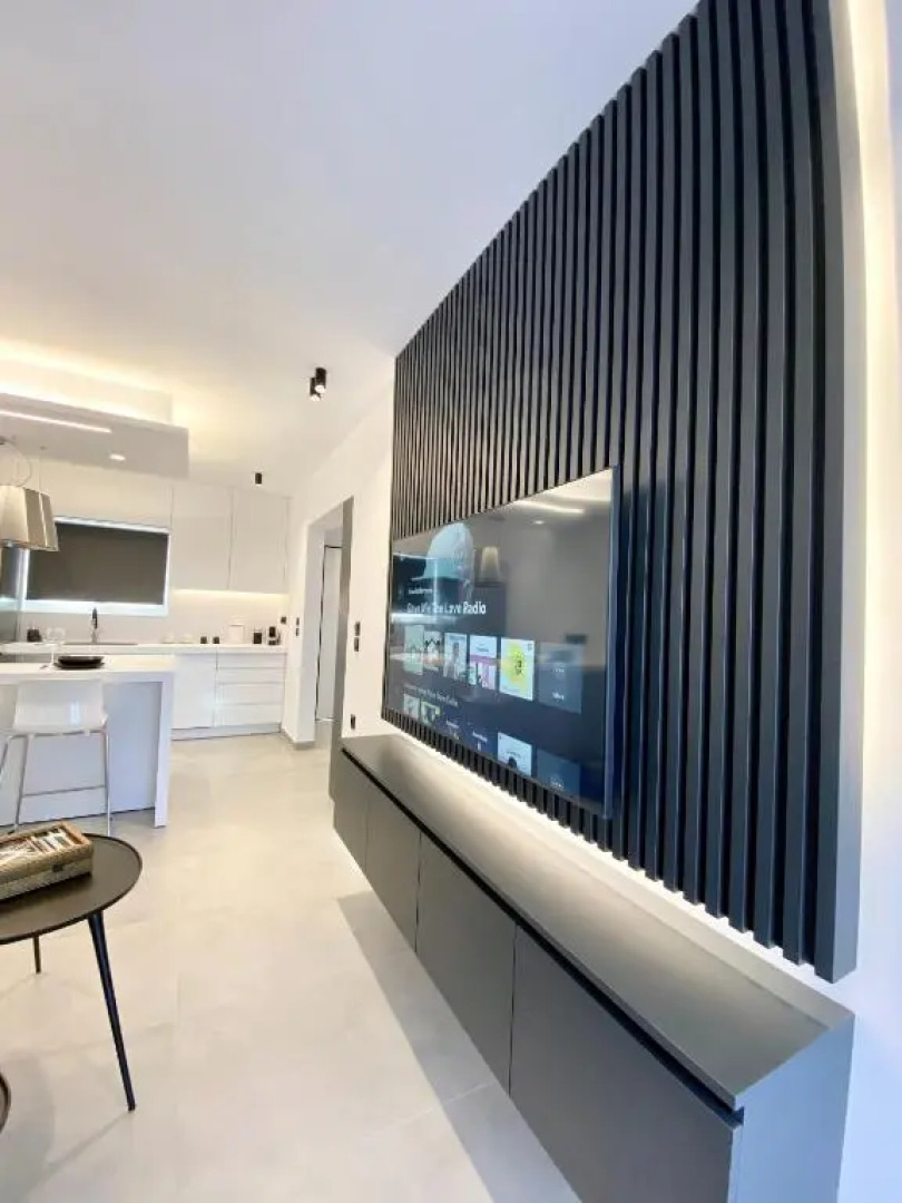 Seafront Apartment by C2C Architects