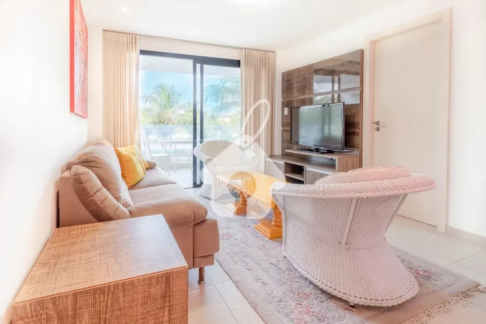 PF14 Great 2 Bedroom Apartment