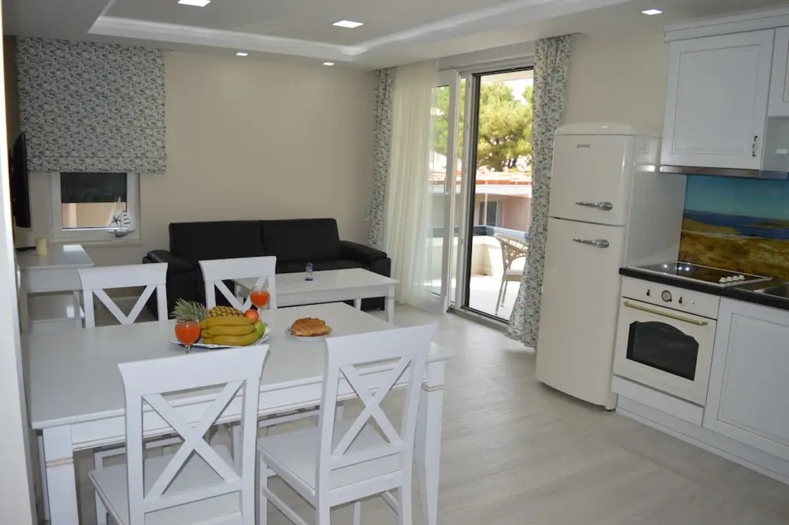 Apartments Jakov