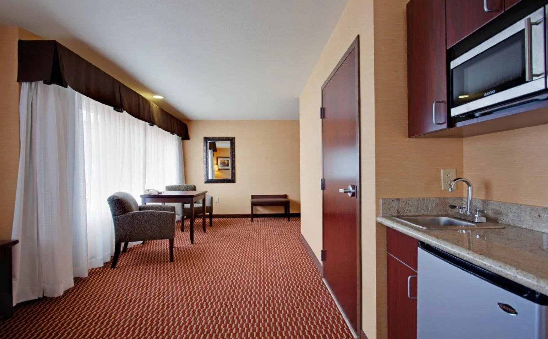 Holiday Inn Express & Suites Frazier Park by IHG