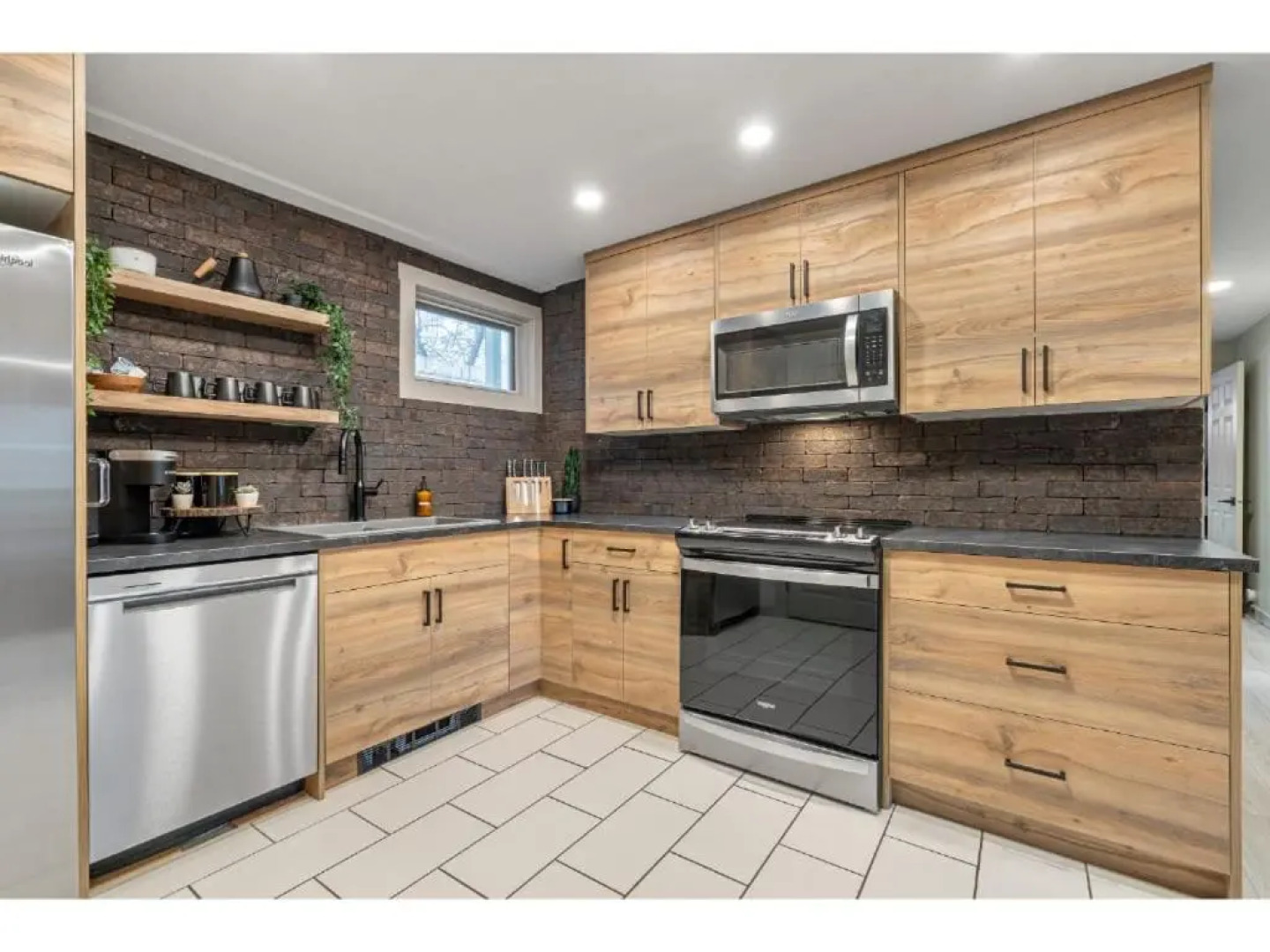 Nordic Village I Balcony & BBQ I Sleeps 17 I TV