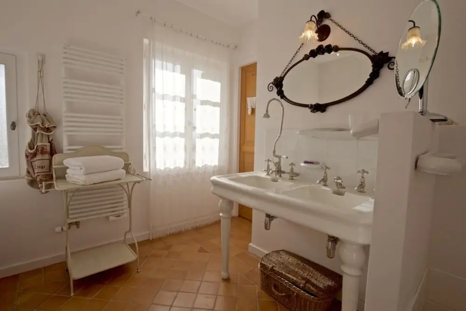 Villas du Luberon - Le Mas Des Roses