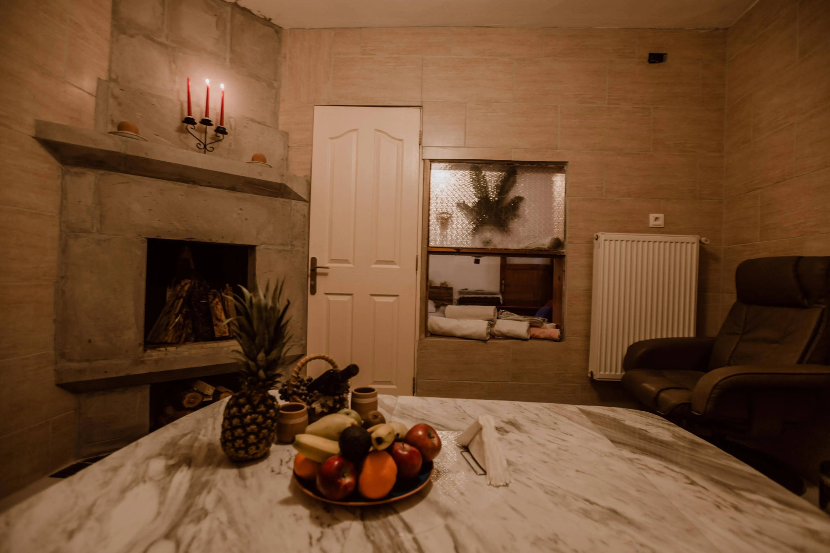 Alexander Cave House