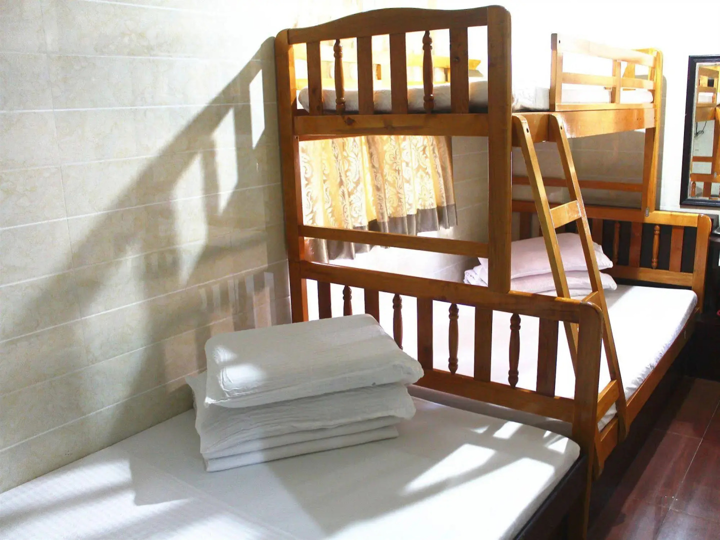 Yue Ka Hotel China HK