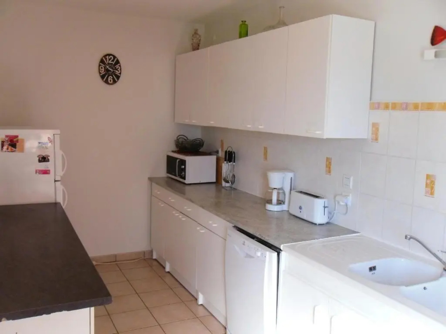 Maison de 3 chambres avec piscine privee jardin et wifi a Puycelsi