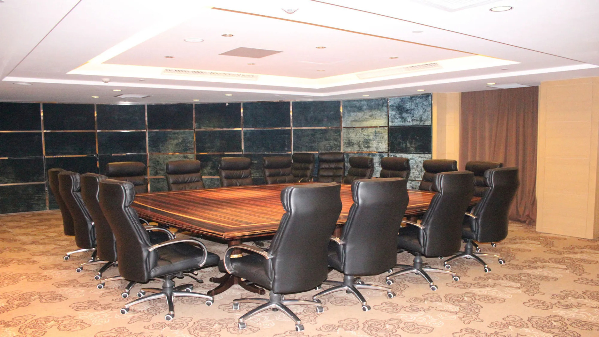 Holiday Inn Shijiazhuang Central by IHG