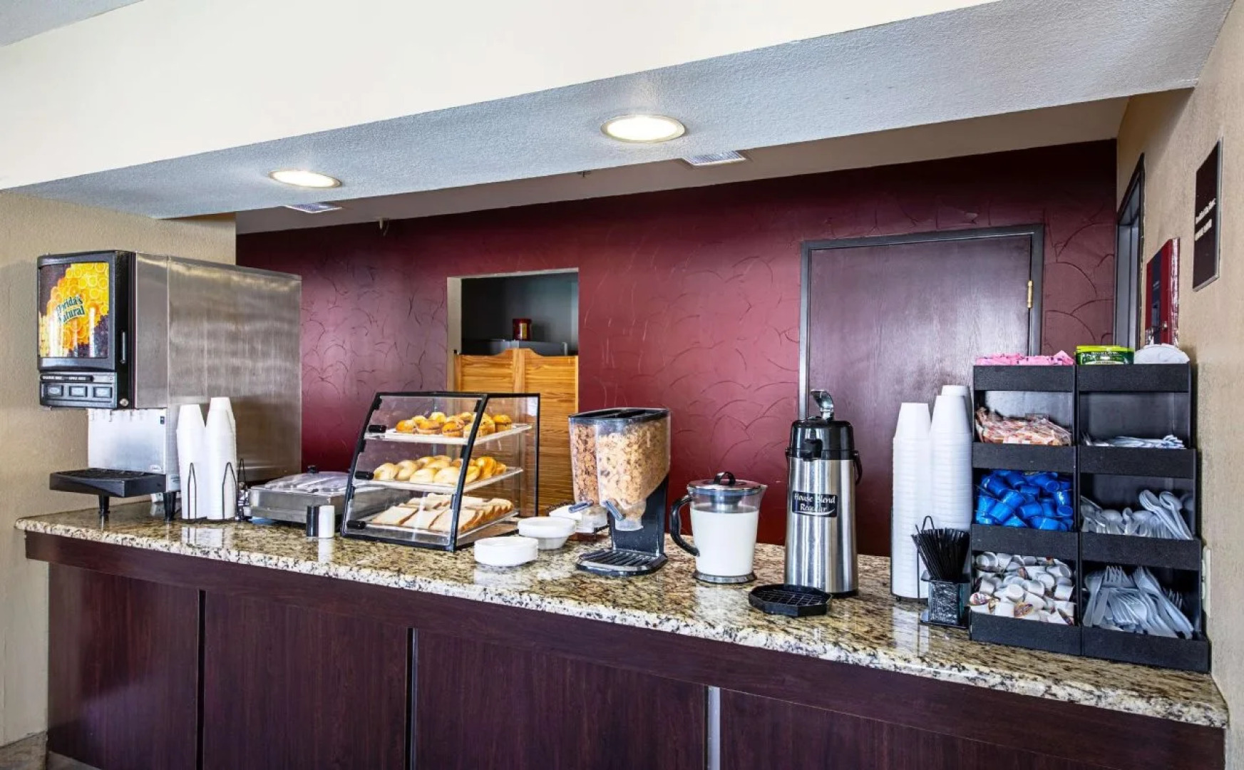 Red Roof Inn San Marcos