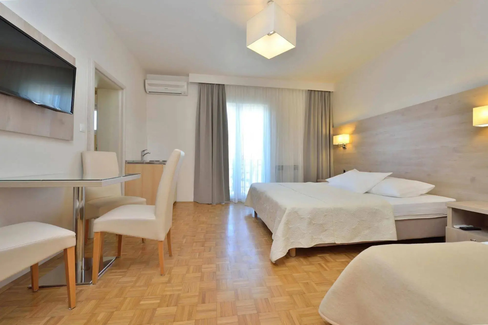 Rooms & Restaurant Matanovi Dvori