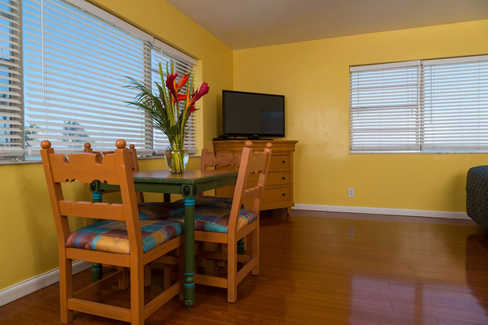 Riptide Oceanfront Hotel