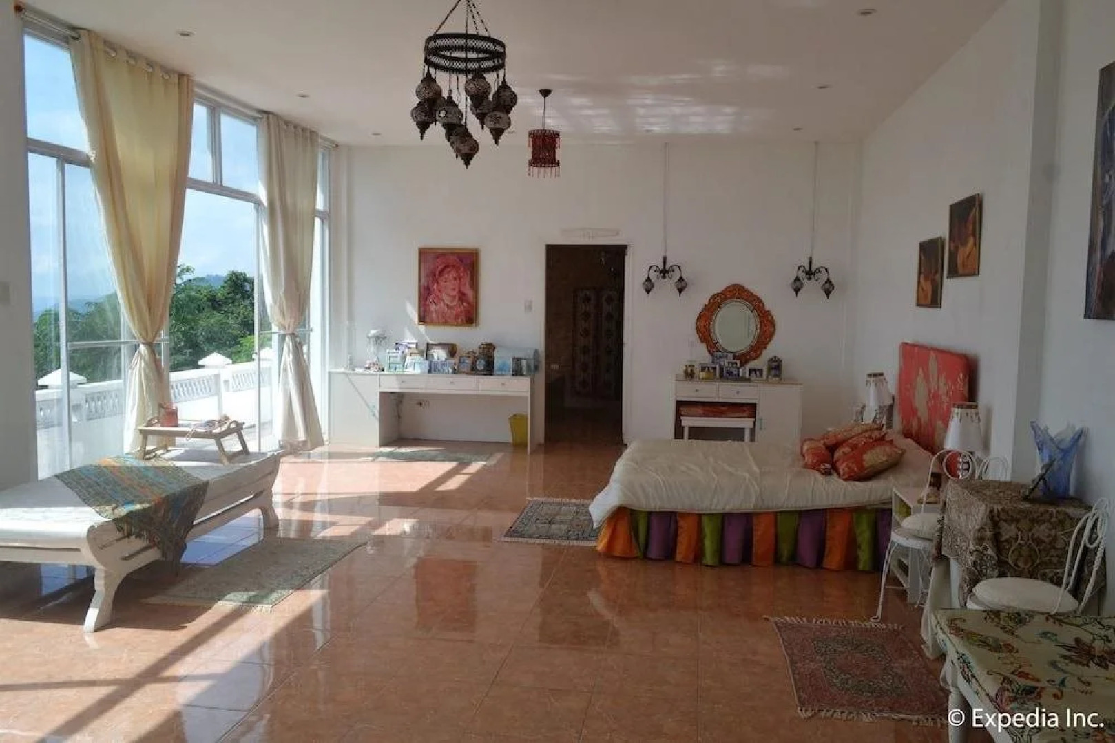 Costiera Fermiliana Tagaytay