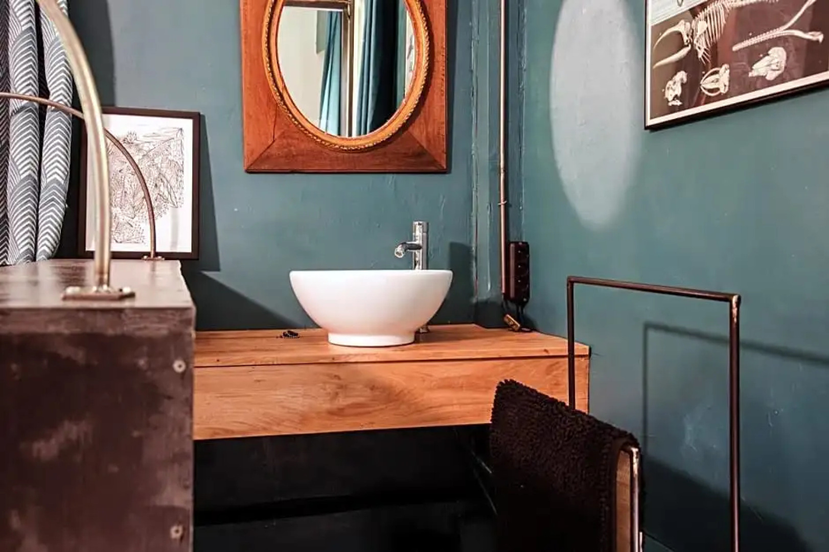 Les Cabanes Des Marais