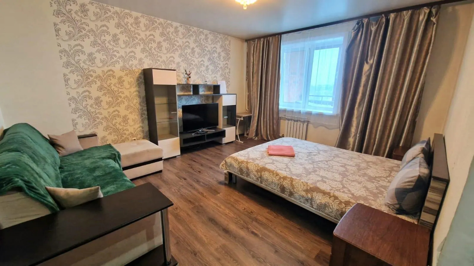 Апартаменты на улице Сурнова 30/6