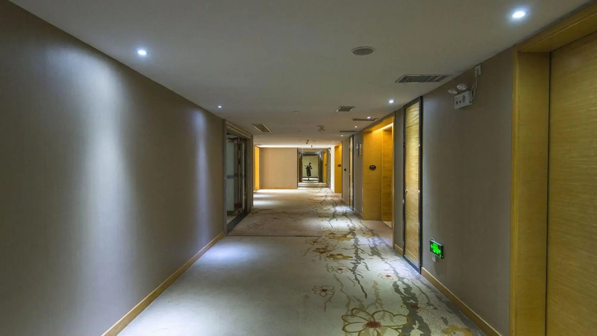 Jingshan International Hotel