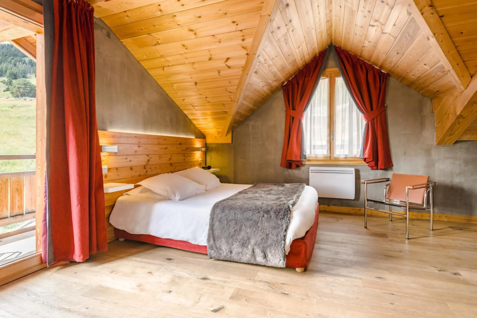 Anova Hotel & Spa