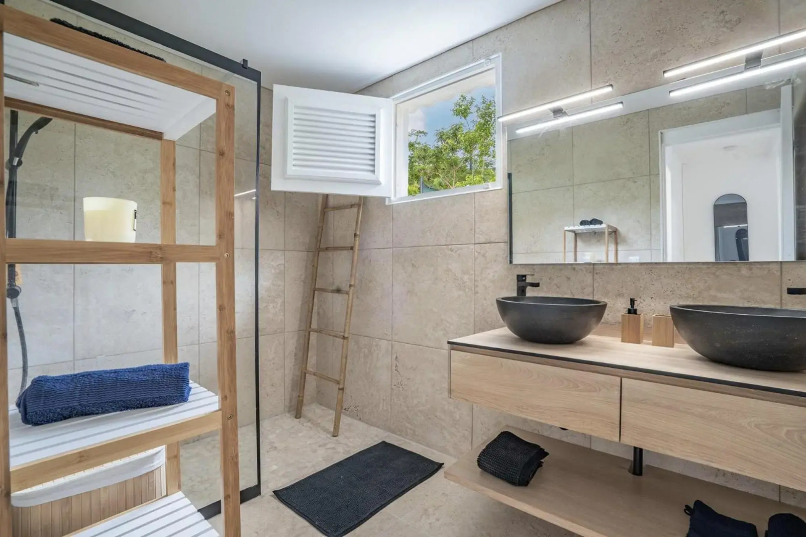 Villa Belvi 3ch, déco moderne, piscine chauffée, plage à 10min