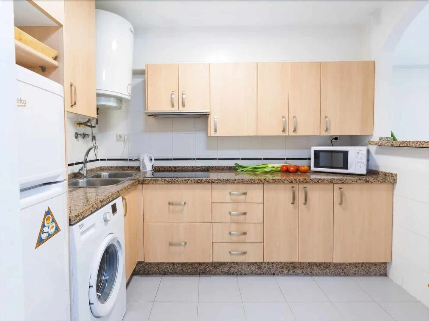 La Marina II, luminoso apartamento junto a la playa