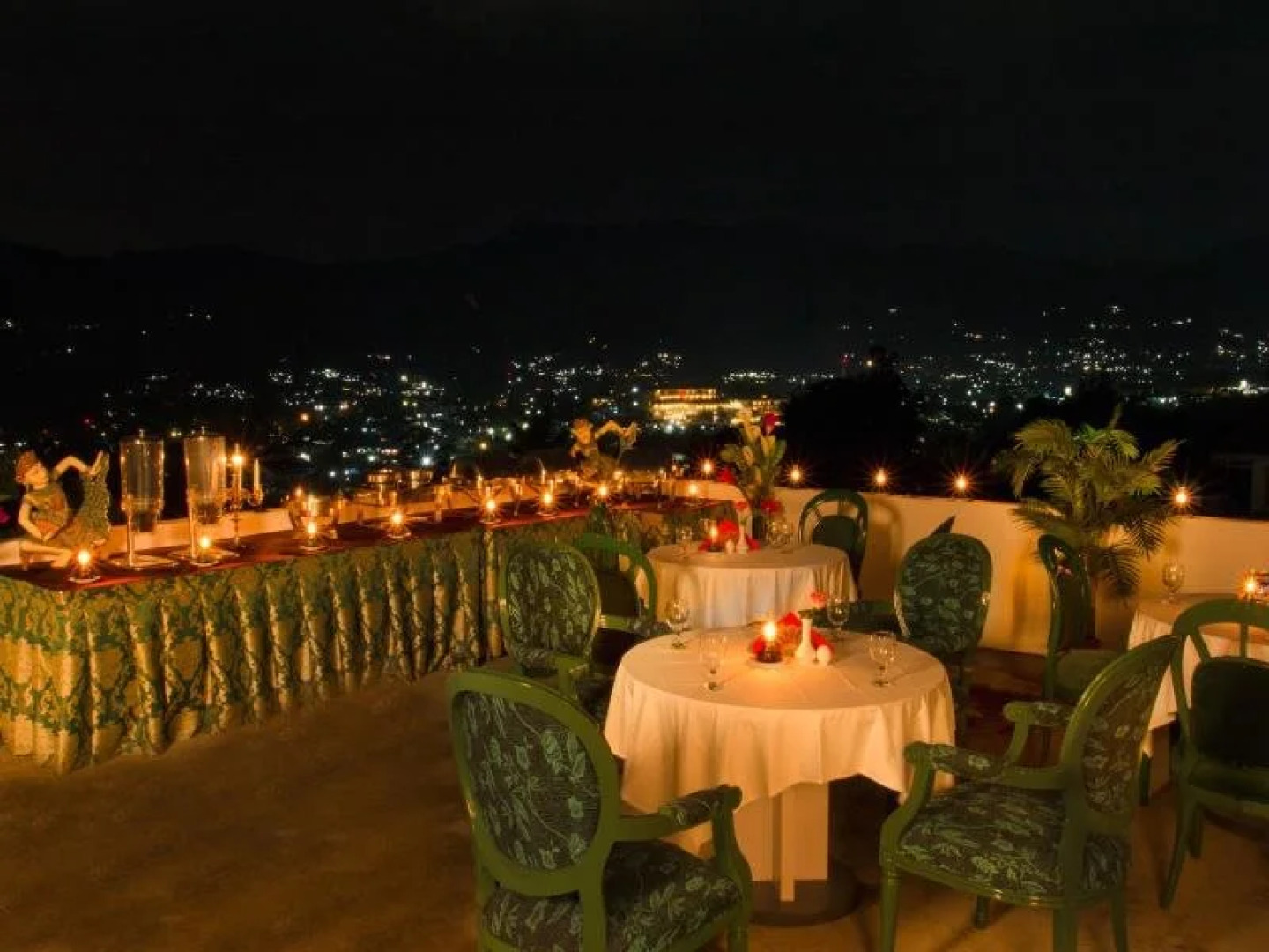 D Bless Residence & Conference