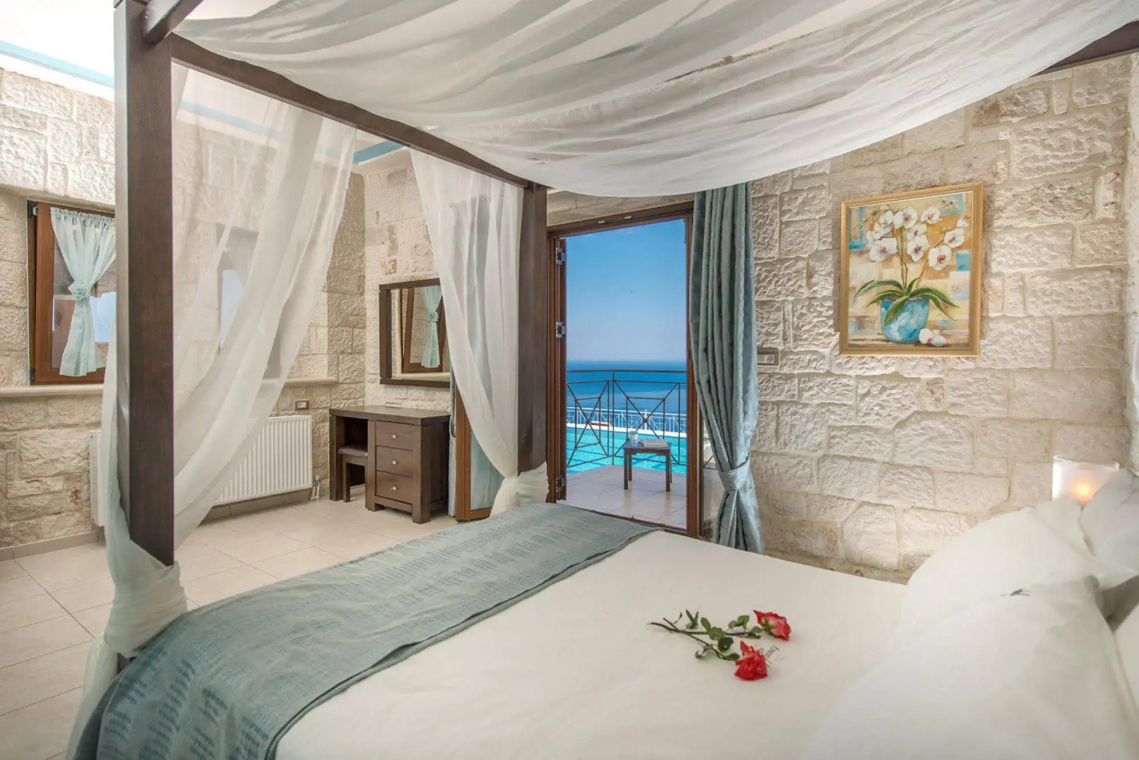 Emerald Deluxe Villas