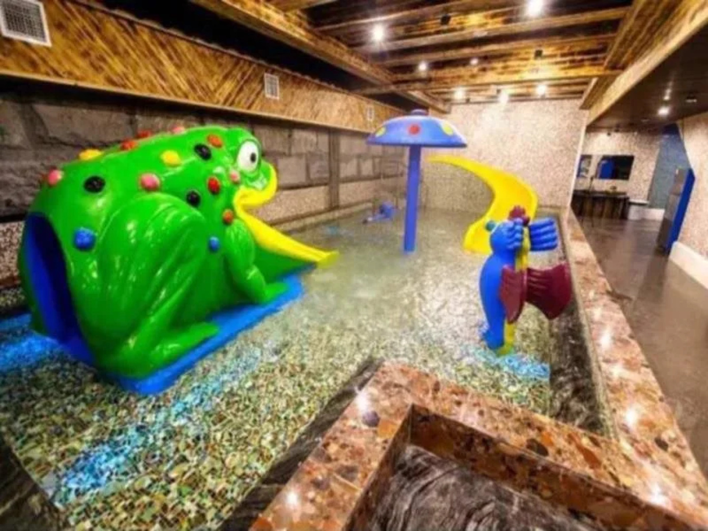 Zhangjiajie Xiangfu International Hot Springs Hotel