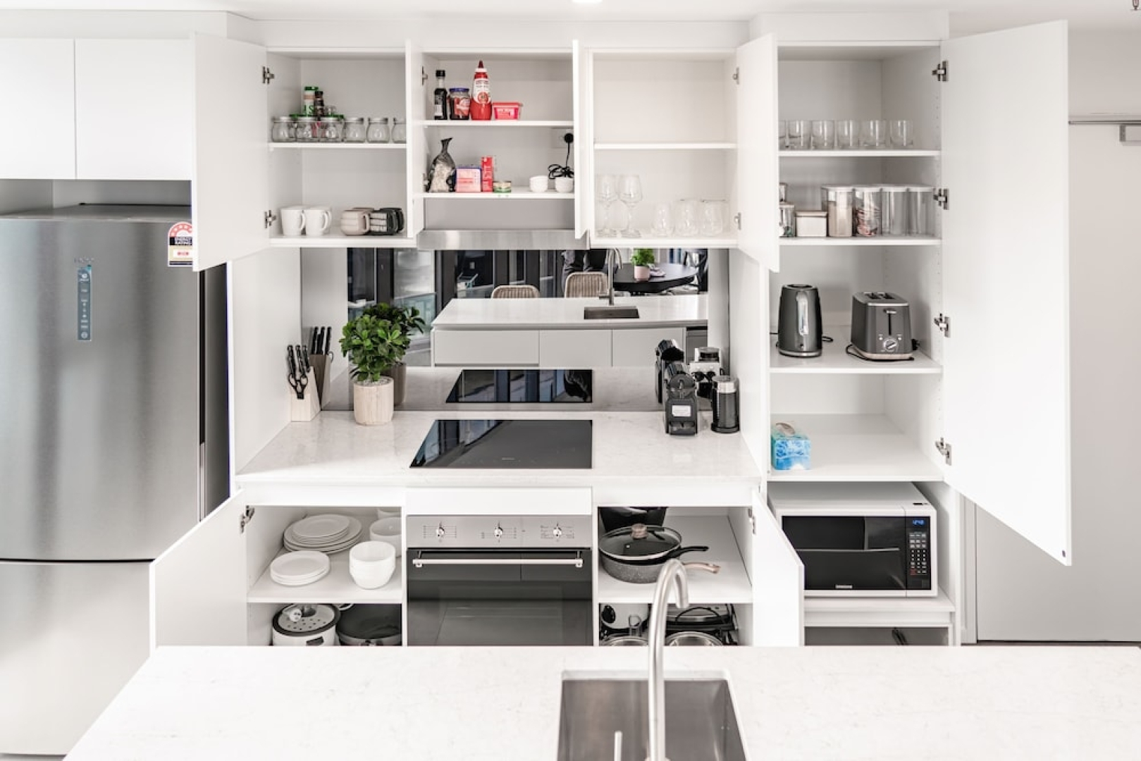 Lovely 1-Bedroom with 5 star amenities