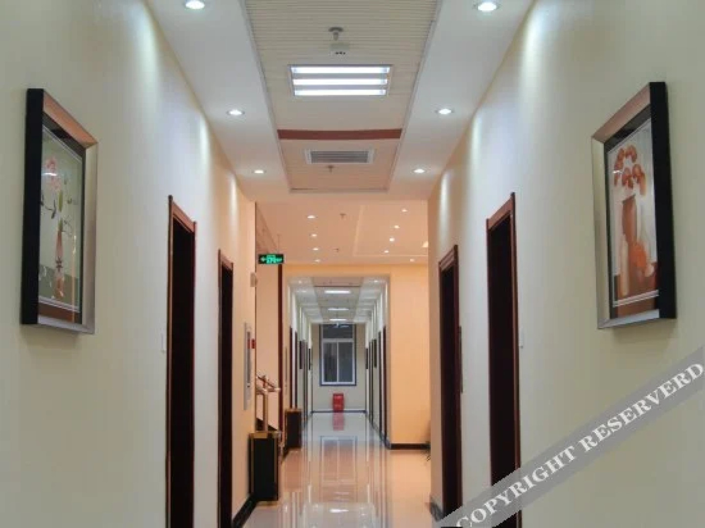 Shengfang Jinye Hotel