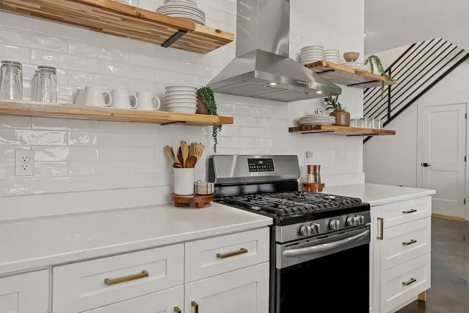 Desert Jewel With Private Gym And Pool 4 Bedroom Townhouse