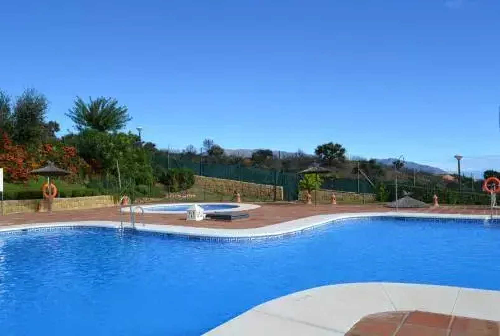 Apartment in La Mairena