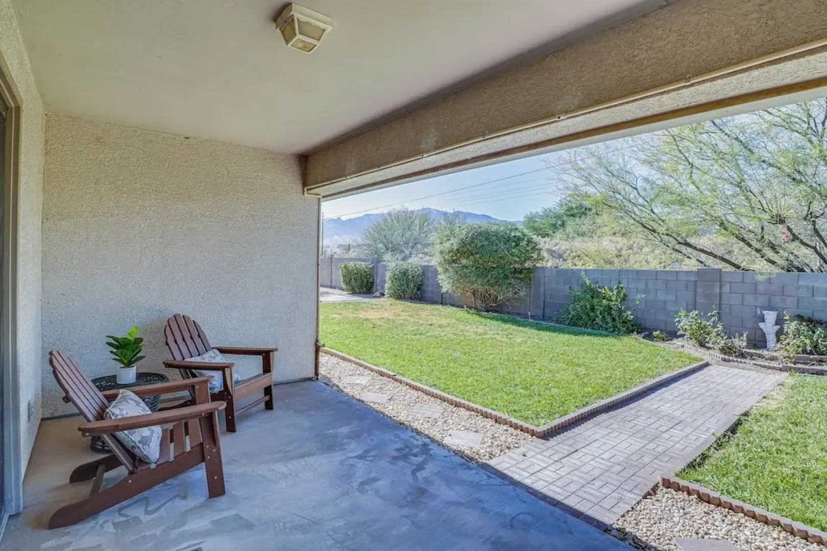 Thatcher Home w/ Fenced Backyard: 3 Mi to Downtown