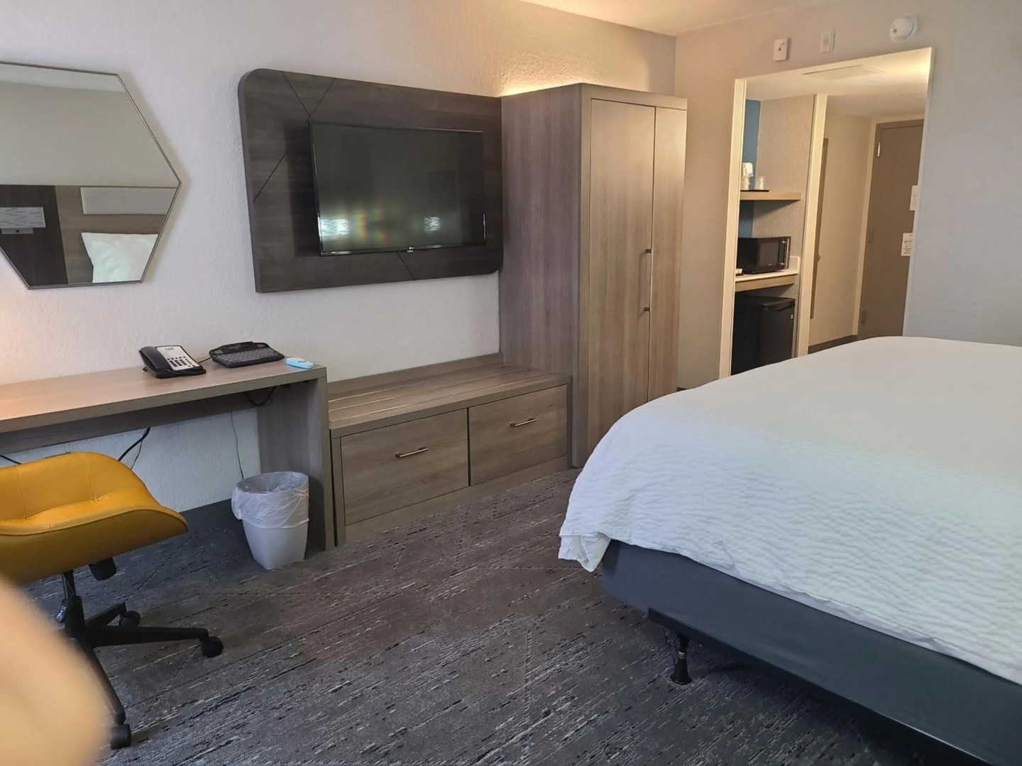 Holiday Inn Express & Suites Ft. Lauderdale N - Exec Airport by IHG