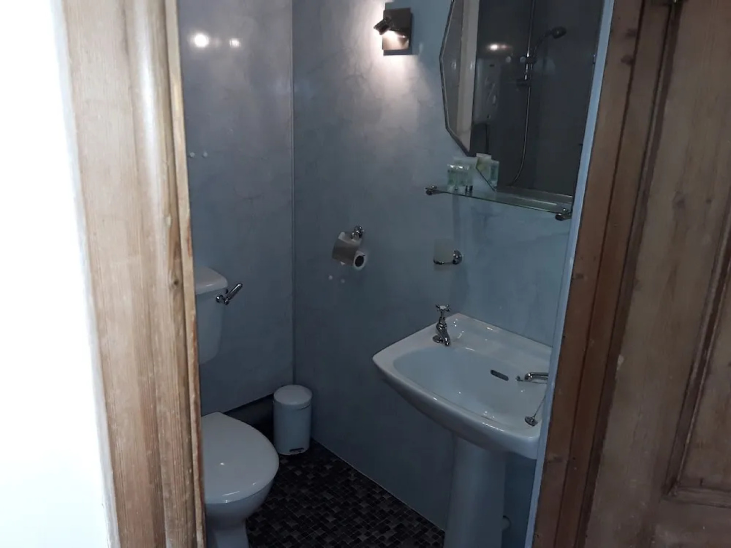 Somerdale Bed and Breakfast