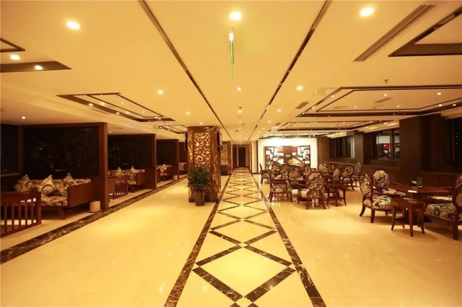 chengdujiayunjiudian