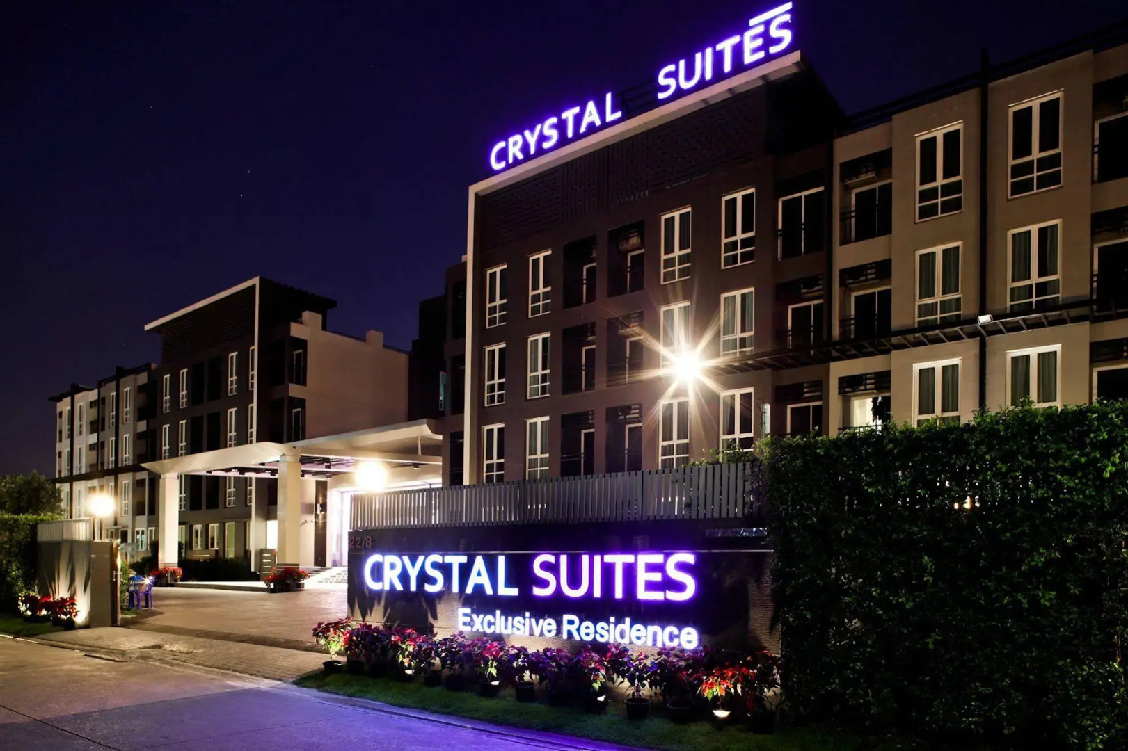 Crystal Suites Suvarnabhumi Airport