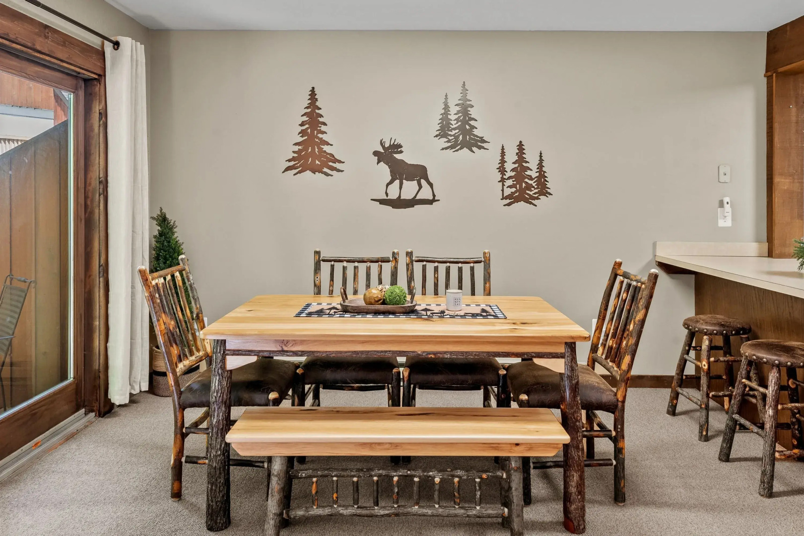 Doe's Delight by Avantstay Peaceful Lake Retreat