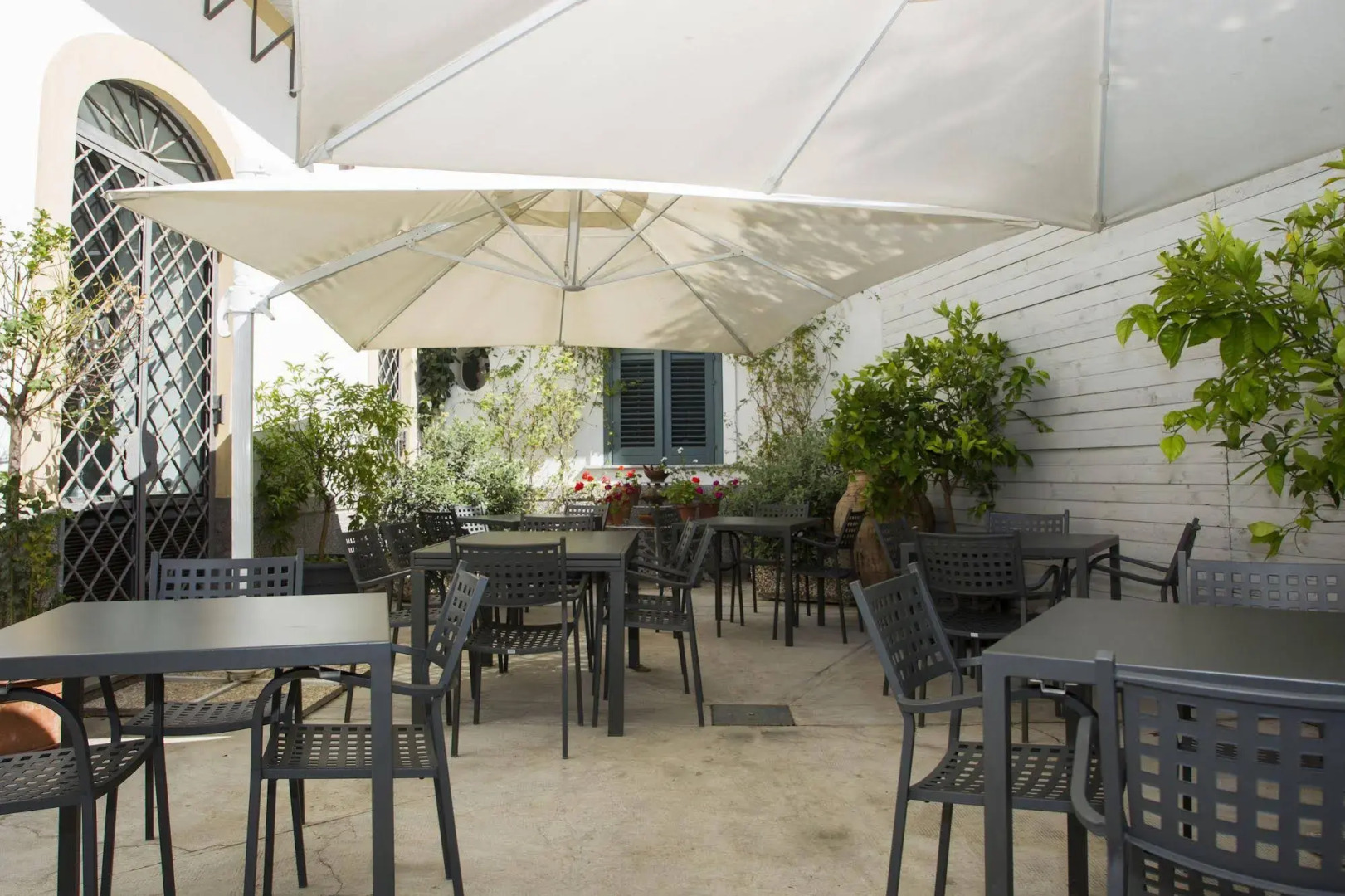 Palazzo Brunaccini Boutique Hotel