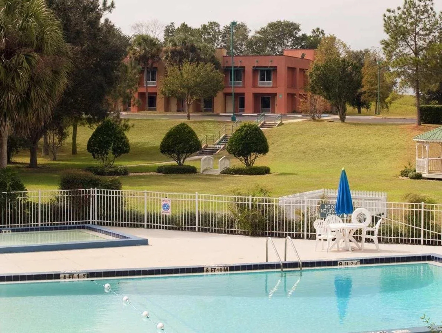 Hampton Inn Brooksville Dade