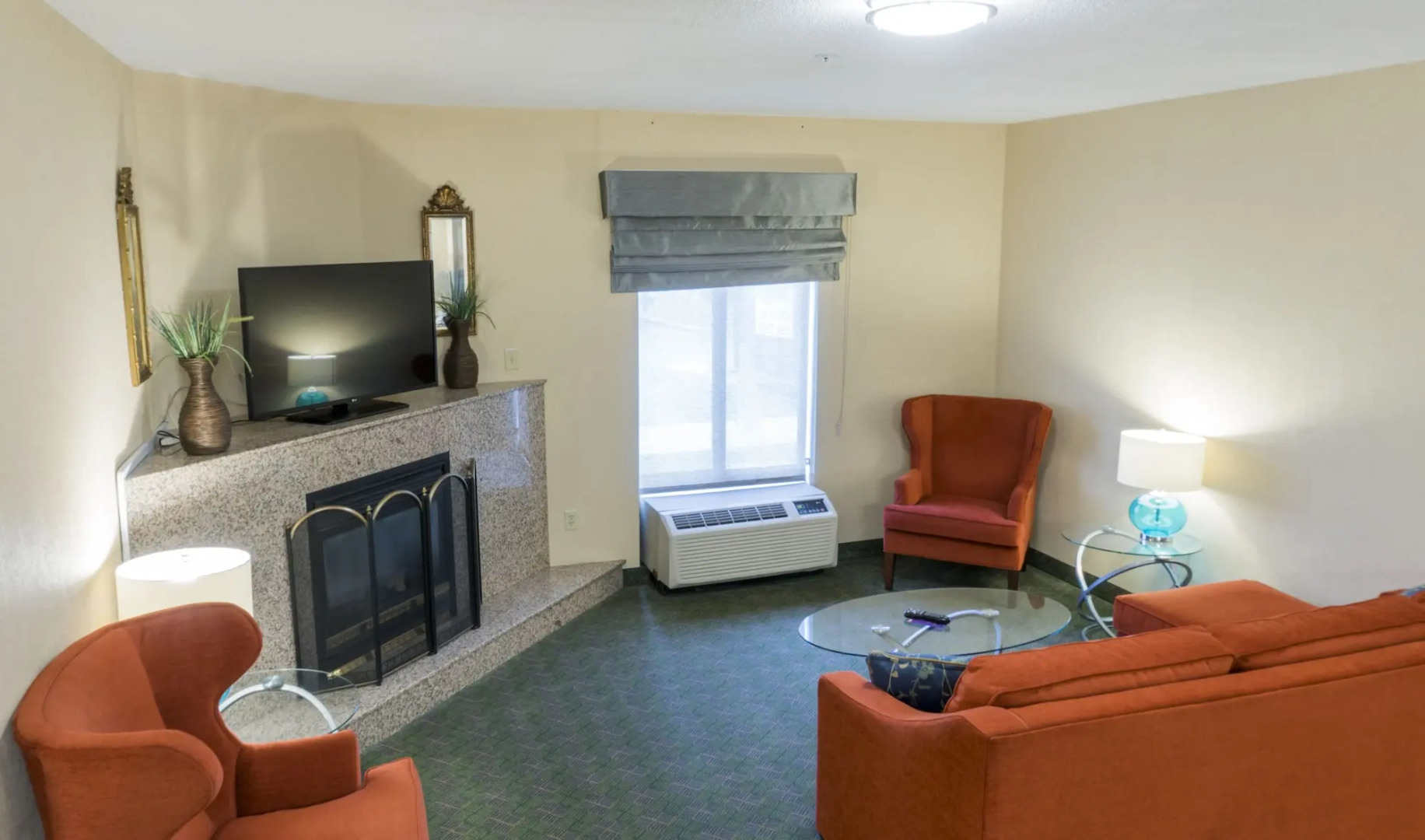 Hampton Inn New Philadelphia