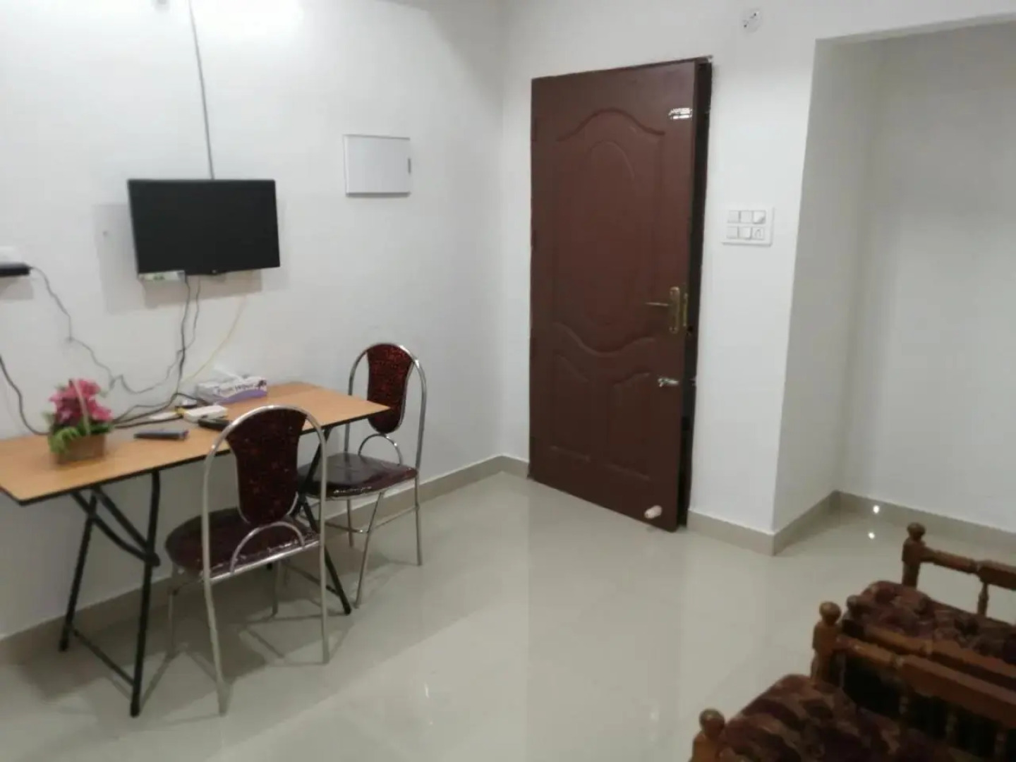 B&B Apartments by OYO Rooms