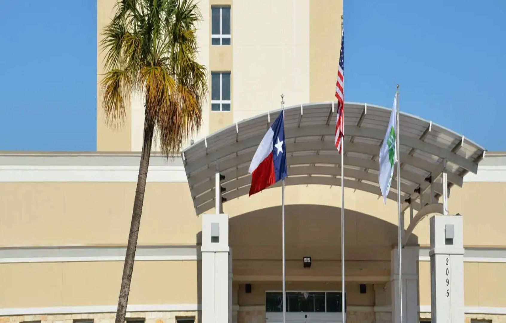 Holiday Inn Beaumont East - Medical Ctr Area by IHG