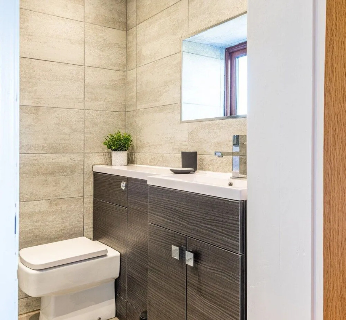 No1 Little Barrow Barns