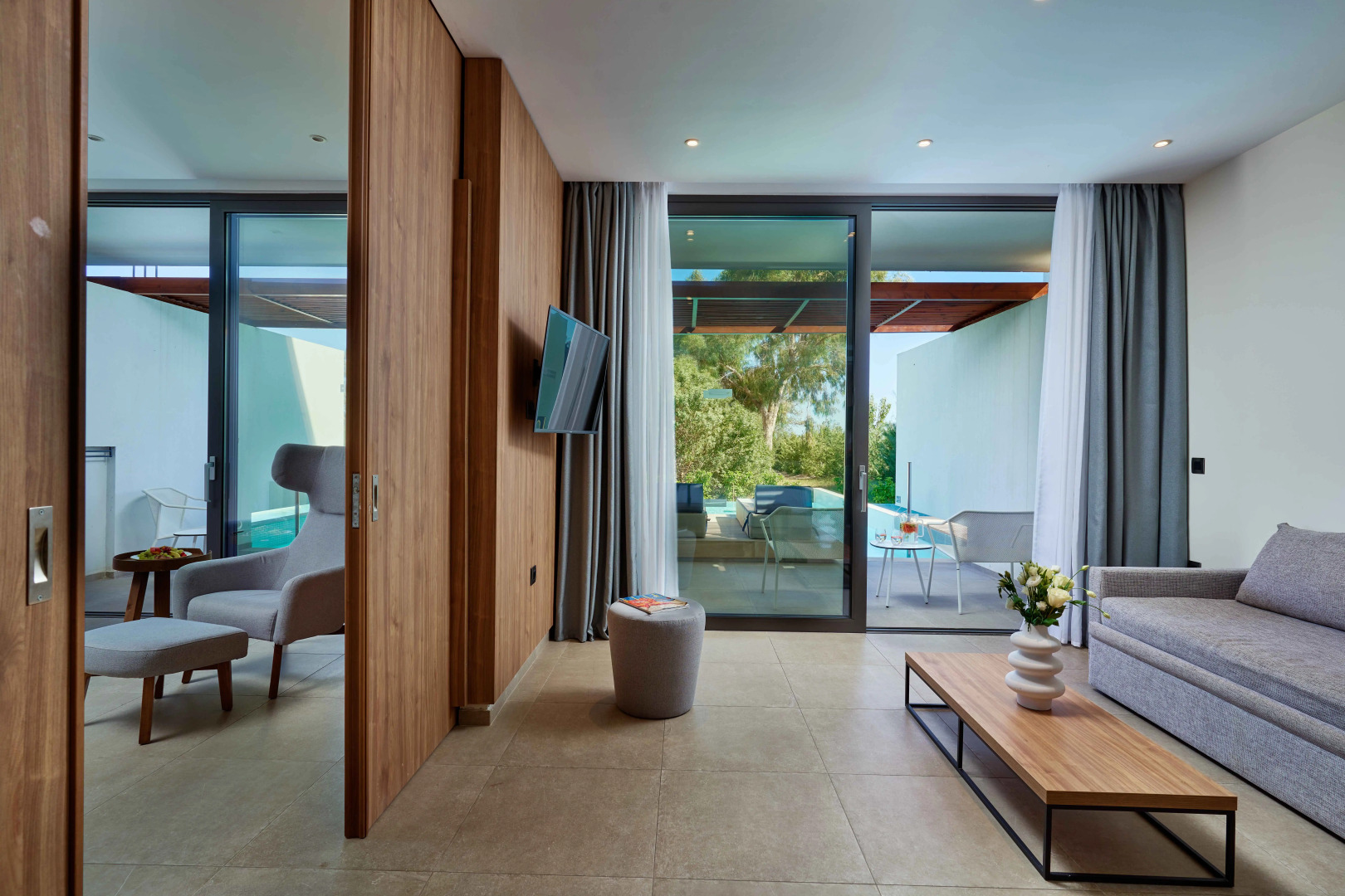 Gennadi Grand Resort