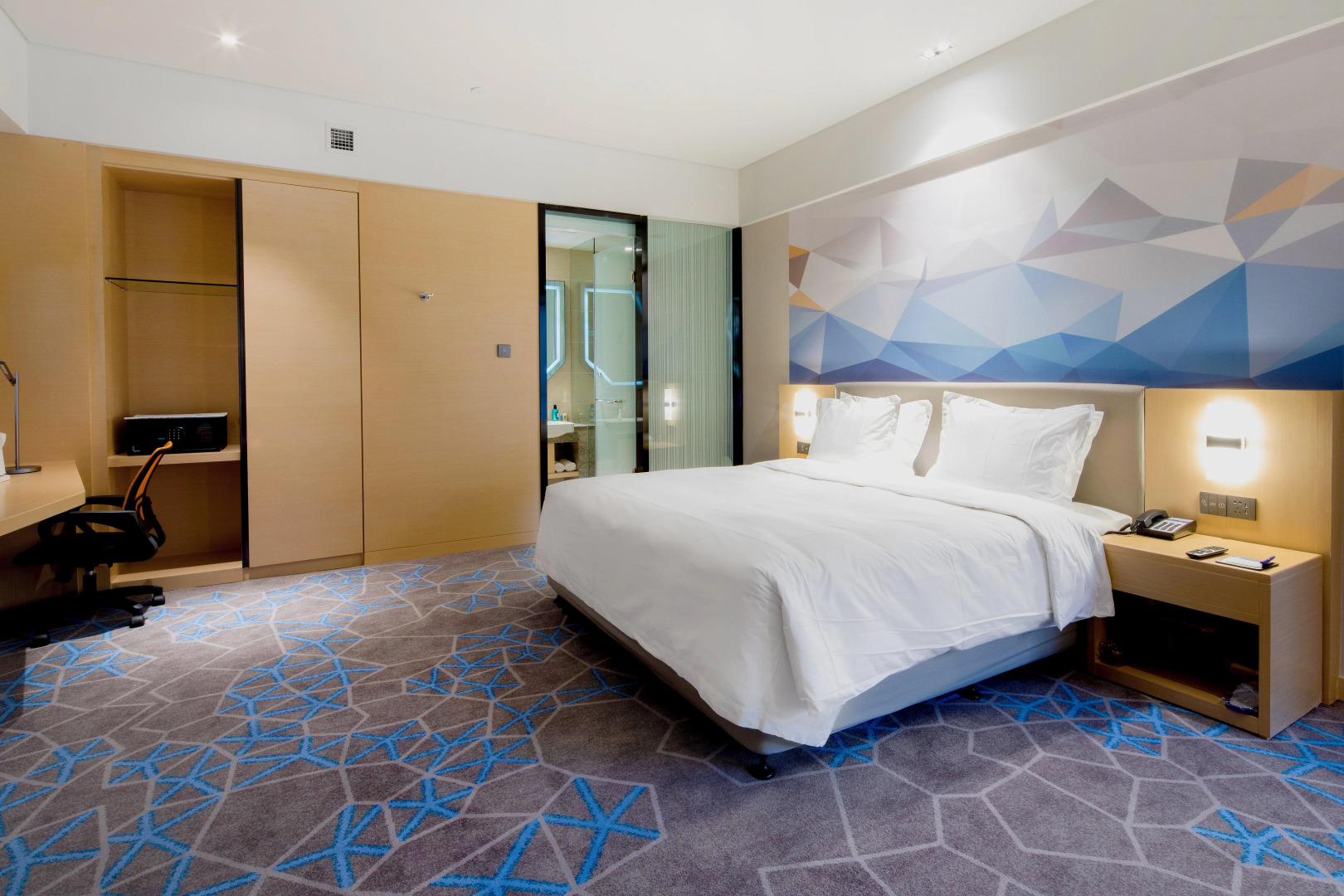 Holiday Inn Express Qidong Downtown