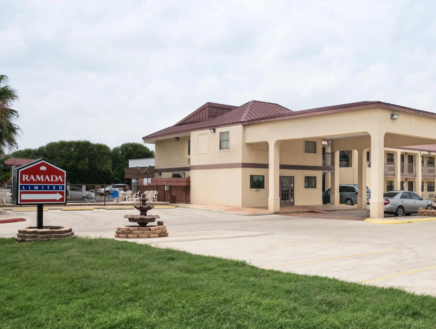 Motel 6 San Marcos, TX - North