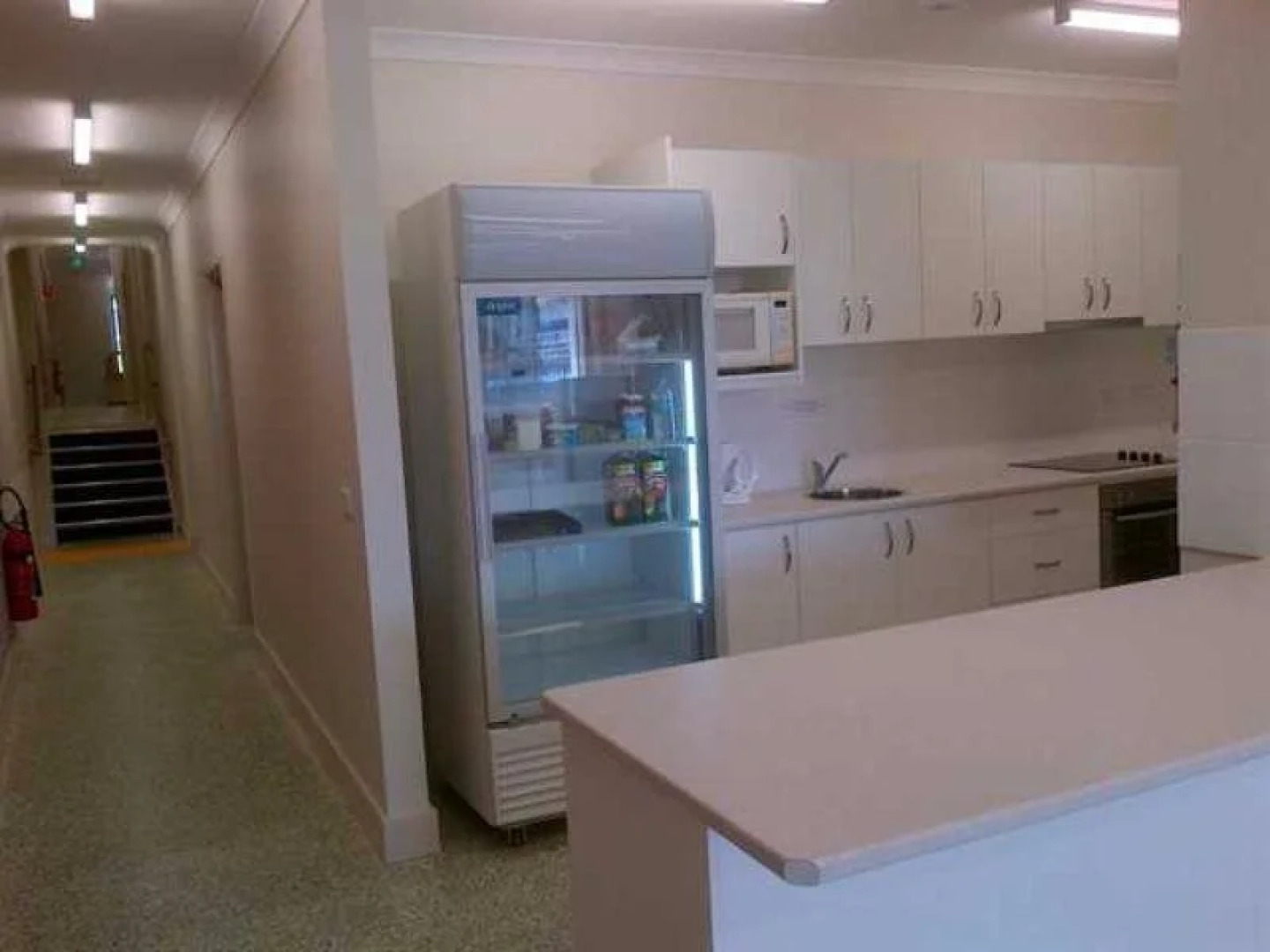 The Entrance Backpackers - Hostel