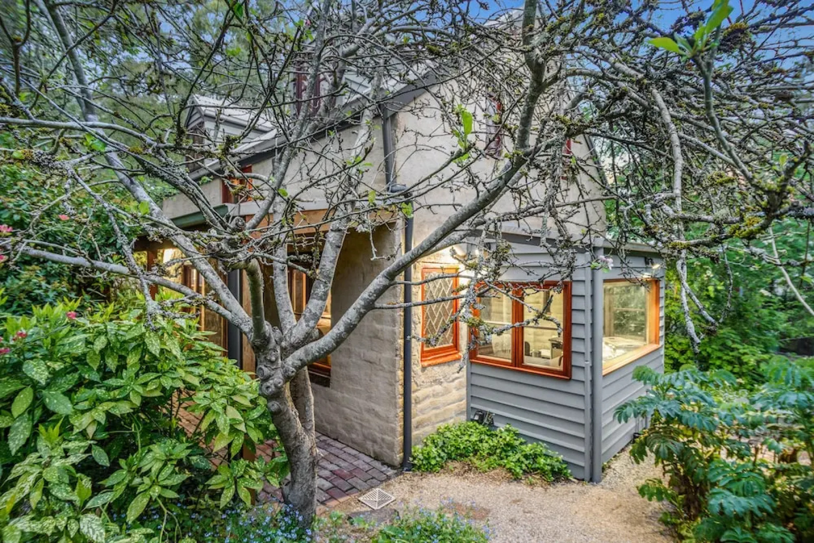 Rubys Amethyst Cottage