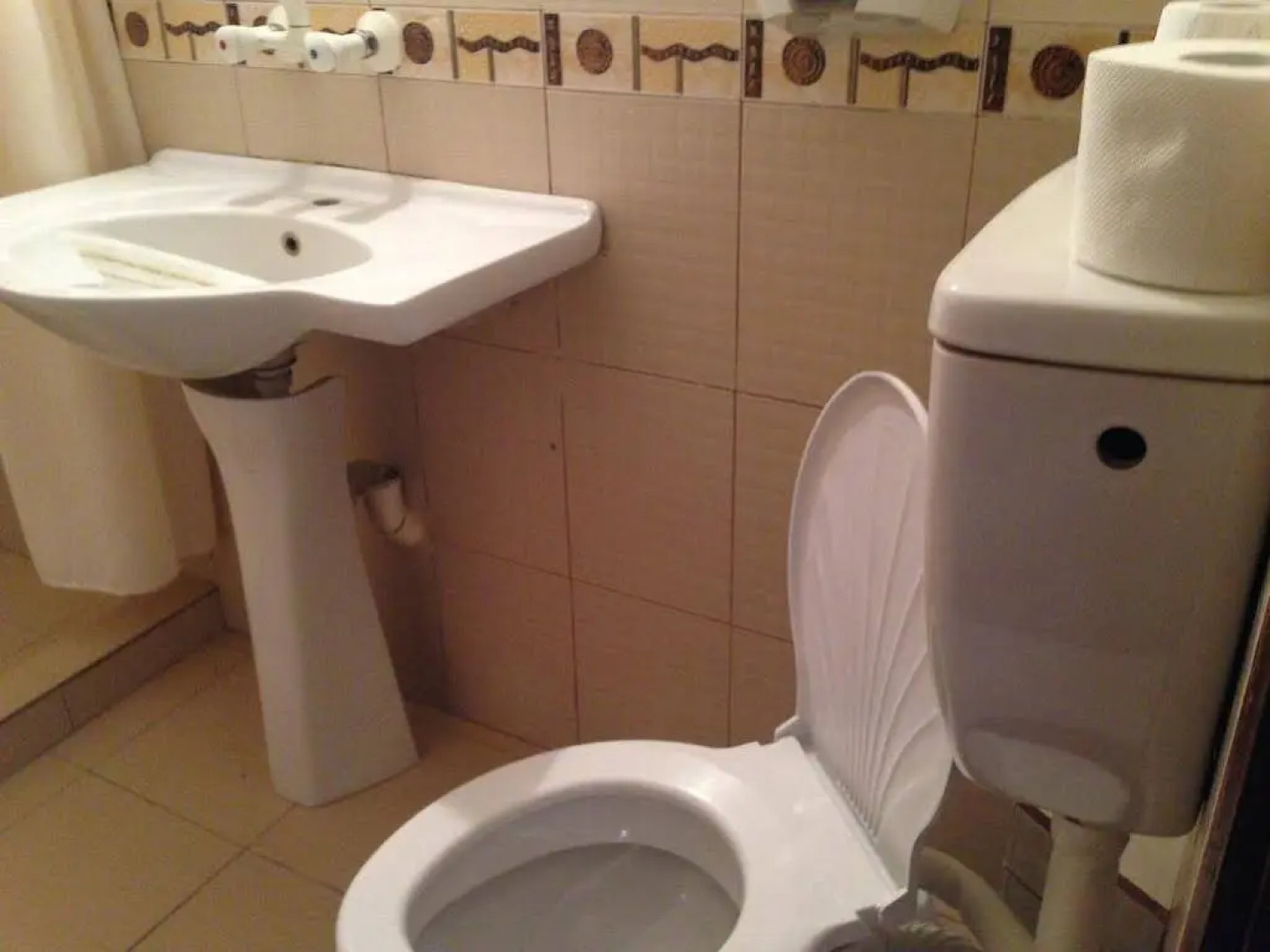 Kristian Family Hotel