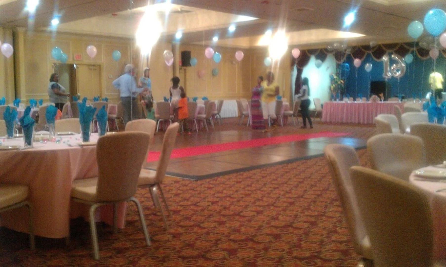 Econo Lodge Inn & Suites Fort Lauderdale North